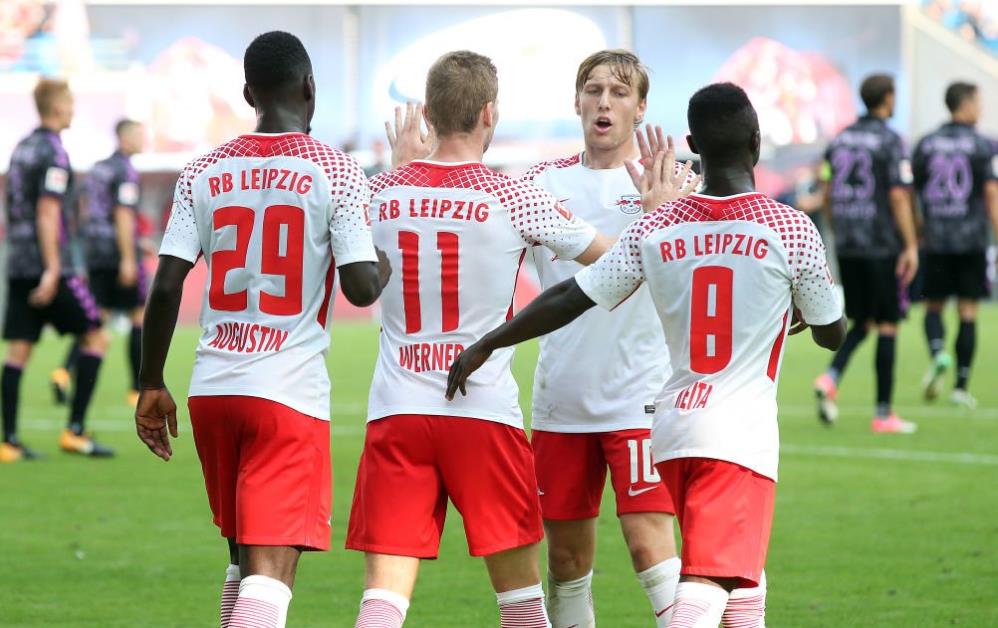 地提升了整 地提升了整