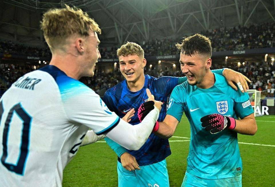 并行的陈列 并行的陈列