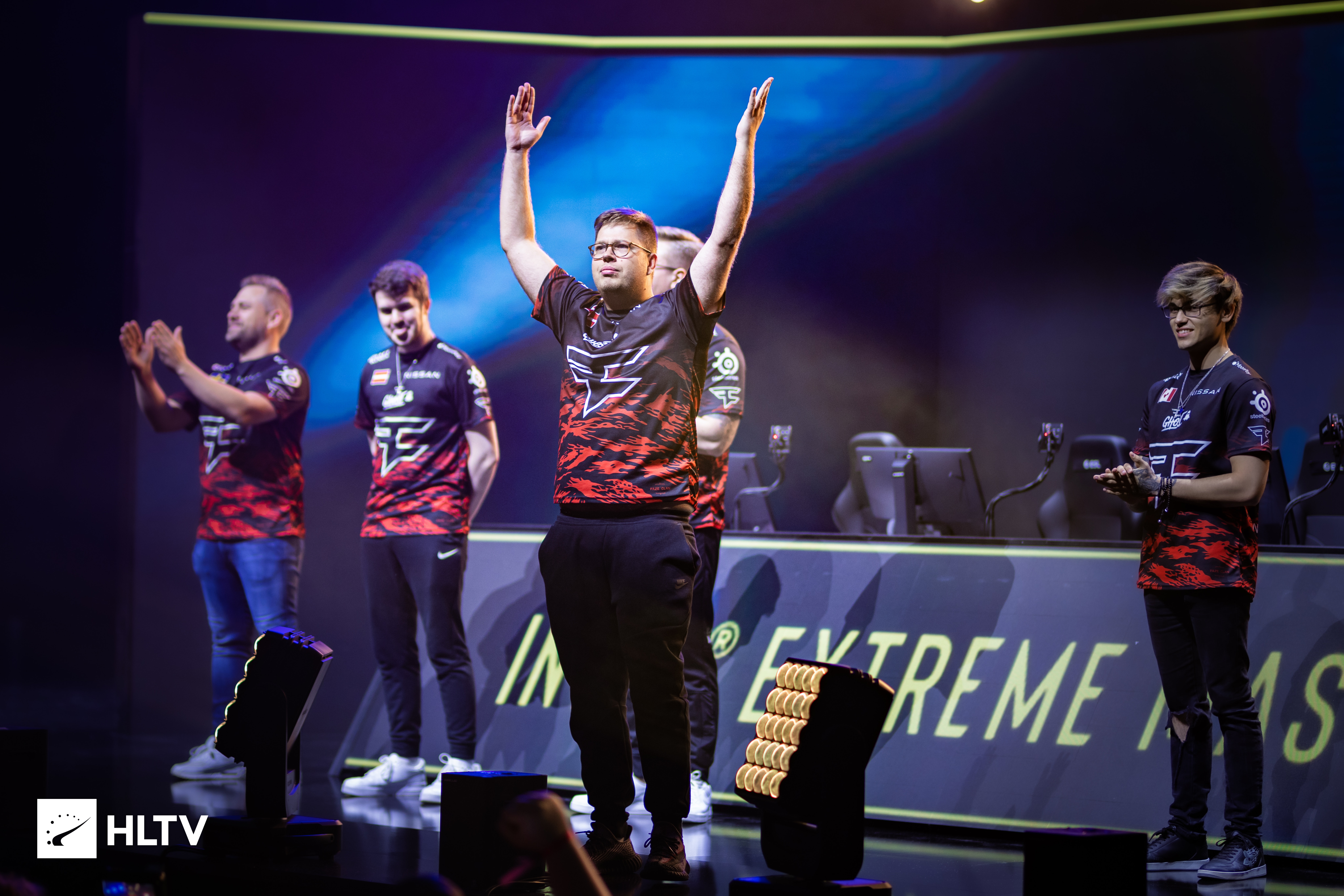 在区域赛豪 在区域赛豪